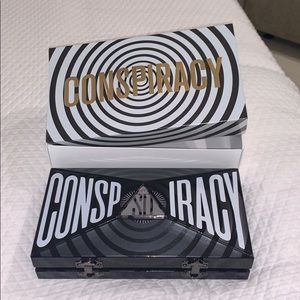 Jeffree Star conspiracy palette